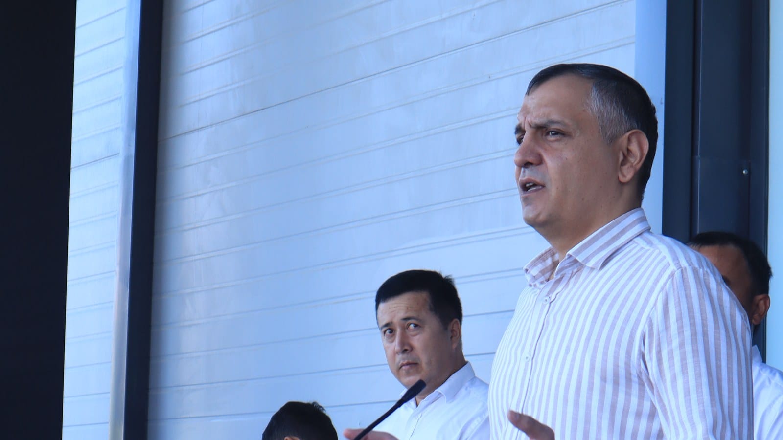 O'quv ishlari bo'yicha prorektor Niyozov Alisher Kamilovich 1-kurs talabalarini yangi o'quv yili bilan tabrikladi