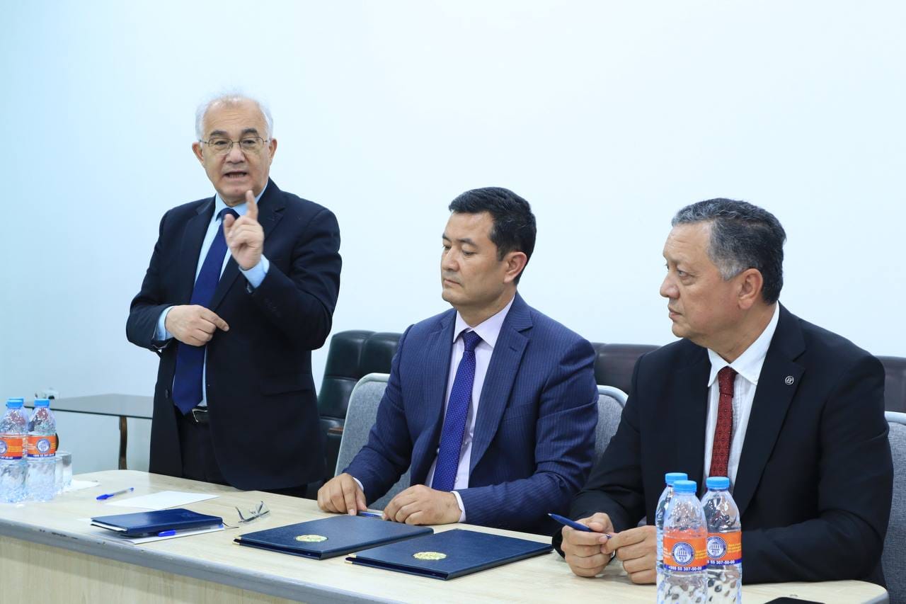 Davra suhbatining interaktiv muhiti