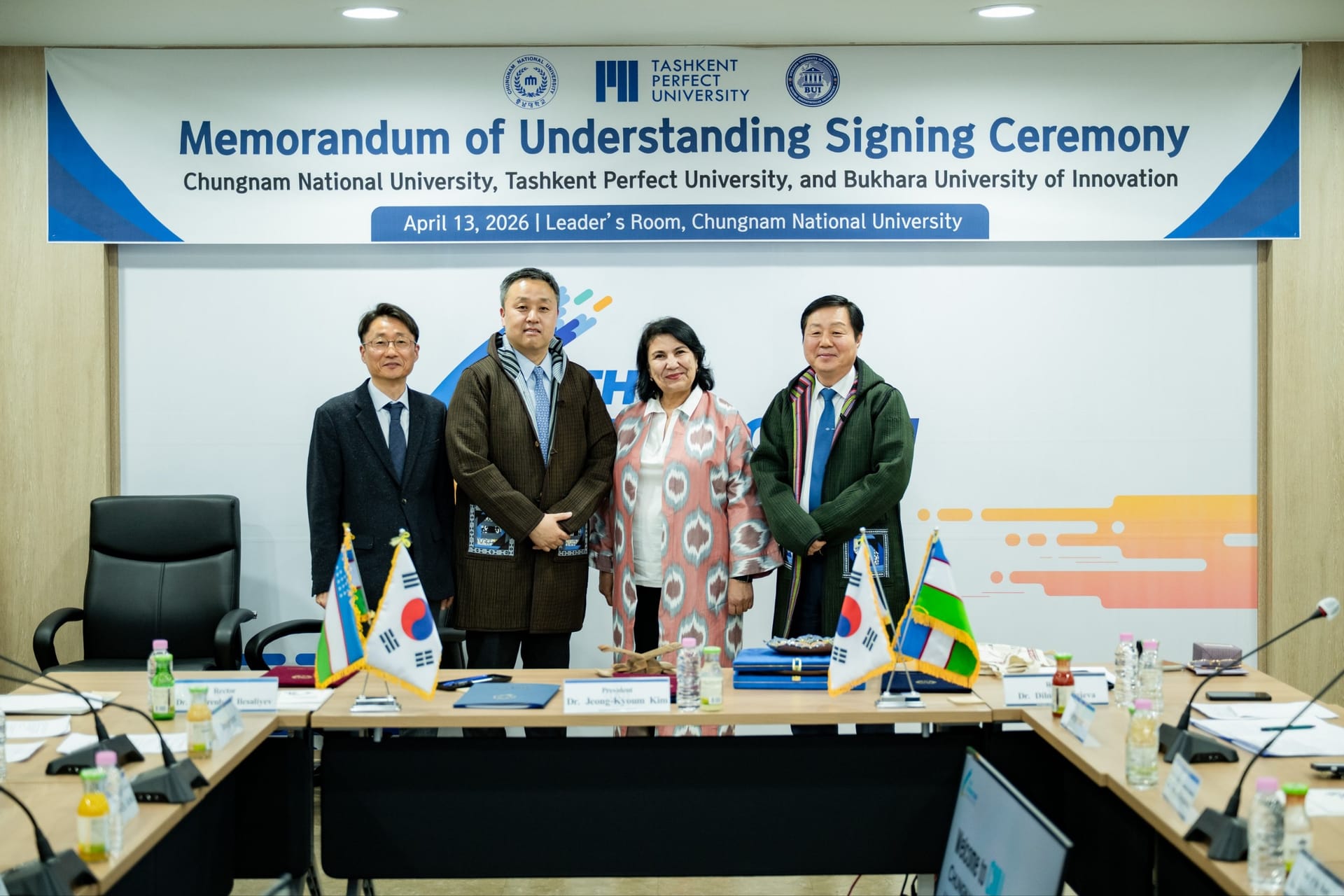 The moment of signing the official agreement